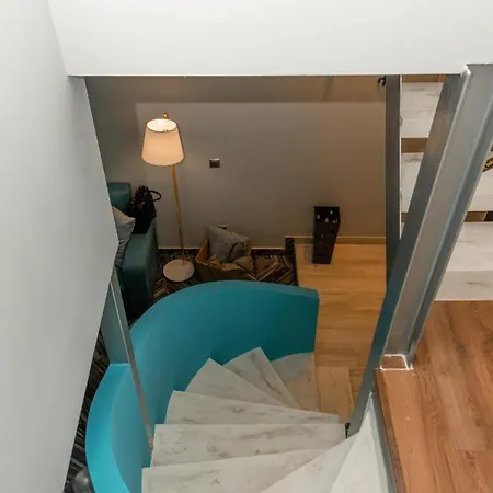 Lofts Lägenhet *
